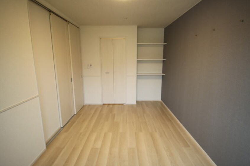 同仕様 きのくに線・紀勢本線/紀三井寺駅 バス5分競技場前下車:停歩8分 1階 建築中