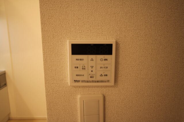 同仕様 きのくに線・紀勢本線/紀三井寺駅 バス5分競技場前下車:停歩8分 1階 建築中