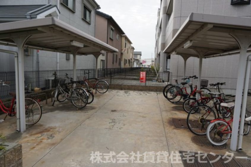  きのくに線・紀勢本線/和歌山市駅 バス11分土入橋下車:停歩8分 2階 築19年