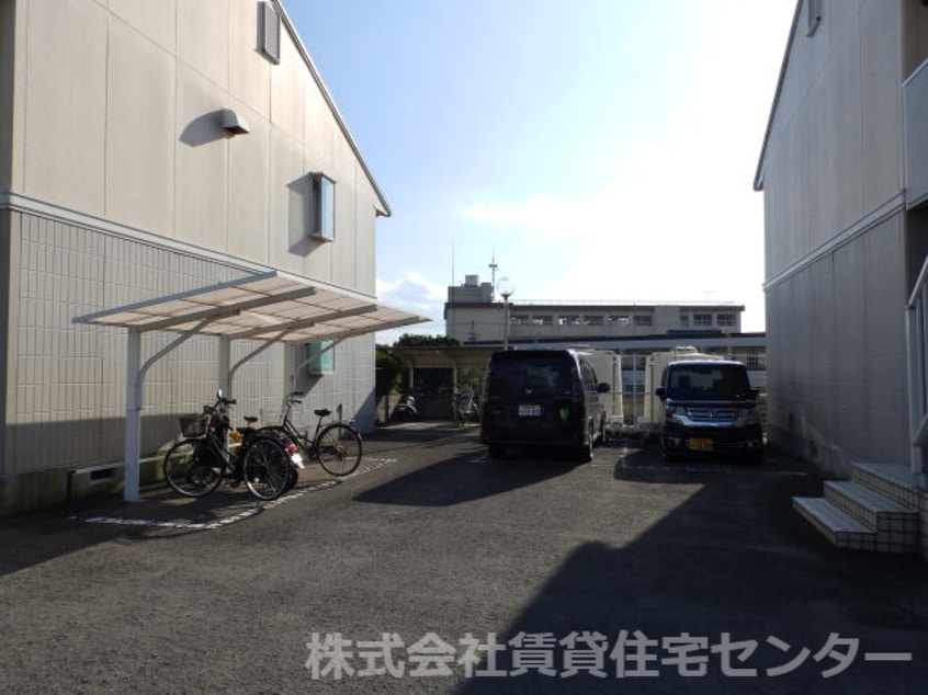  阪和線・羽衣線/紀伊駅 徒歩12分 1階 築31年