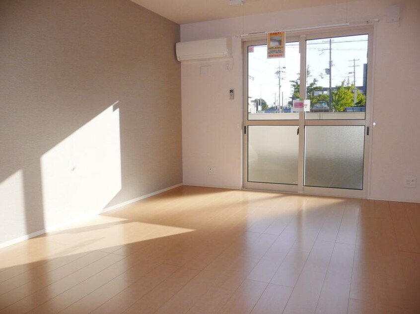  阪和線・羽衣線/和歌山駅 バス11分津屋下車:停歩1分 1階 築13年