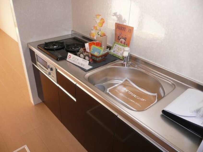  阪和線・羽衣線/和歌山駅 バス11分津屋下車:停歩1分 1階 築13年