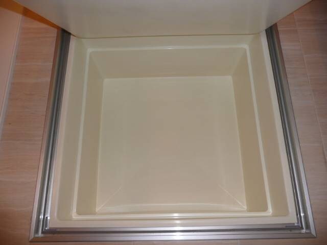  阪和線・羽衣線/和歌山駅 バス11分津屋下車:停歩1分 1階 築13年