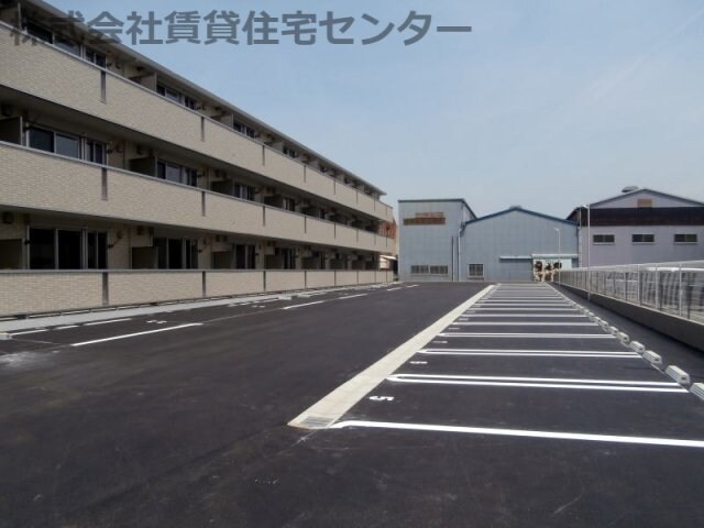  南海本線/和歌山市駅 バス14分湊御殿三丁目下車:停歩6分 3階 築6年