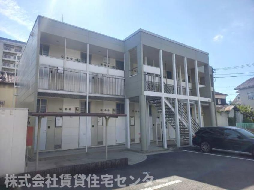  アベニール三沢