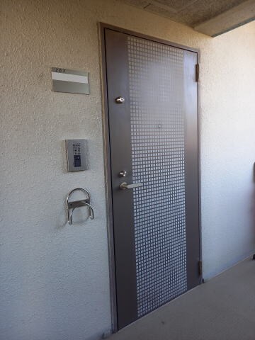  阪和線・羽衣線/和歌山駅 徒歩5分 2階 築18年