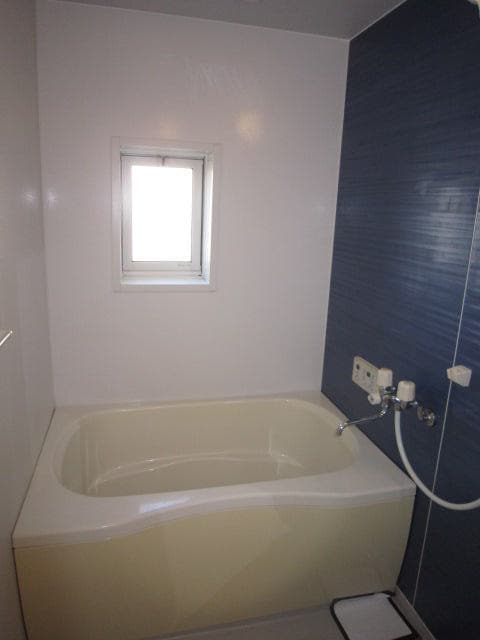  和歌山線/下井阪駅 徒歩15分 1階 築13年