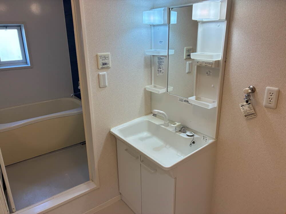  和歌山線/下井阪駅 徒歩15分 1階 築13年