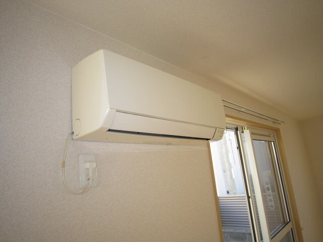  和歌山線/下井阪駅 徒歩15分 1階 築13年