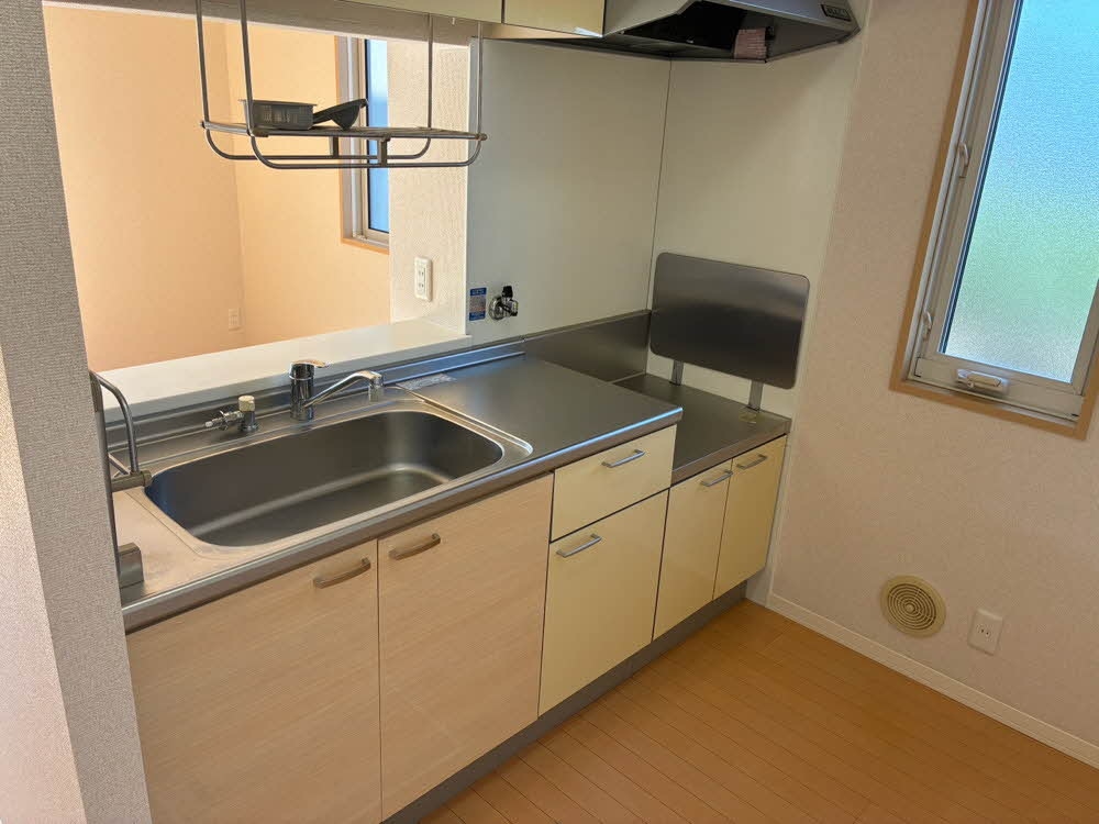  和歌山線/下井阪駅 徒歩15分 1階 築13年