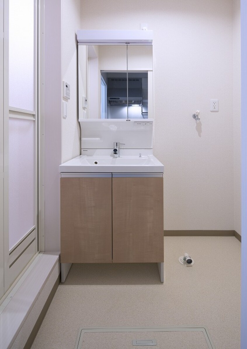  阪和線・羽衣線/和歌山駅 徒歩13分 1階 築9年