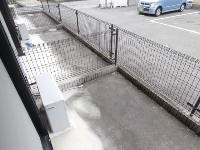 庭 和歌山線/下井阪駅 徒歩8分 1階 築22年