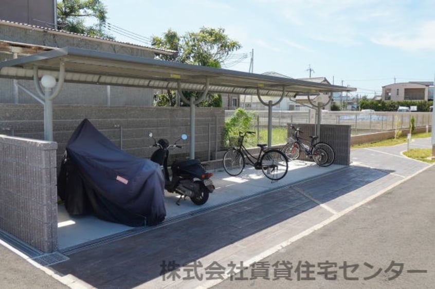  南海加太線/八幡前駅 徒歩13分 1階 築5年