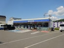 ローソン 三葛店様(コンビニ)まで535m きのくに線・紀勢本線/紀三井寺駅 徒歩16分 1-2階 築11年
