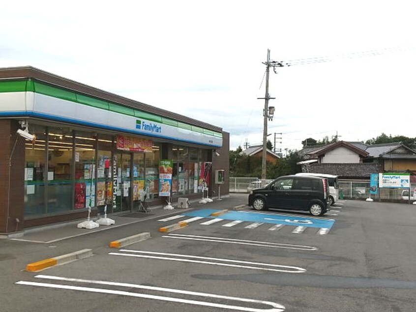 ファミリーマート 橋本古佐田店様(コンビニ)まで349m 和歌山線/橋本駅 徒歩5分 1階 築16年