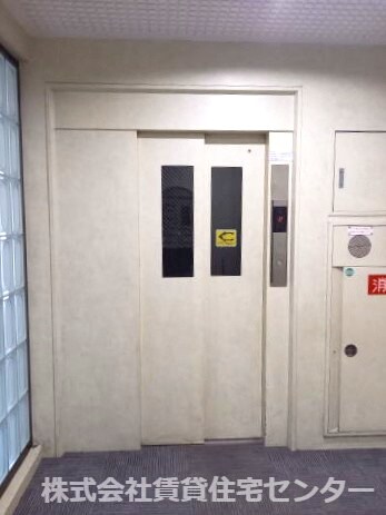  パリ・シャトー本町