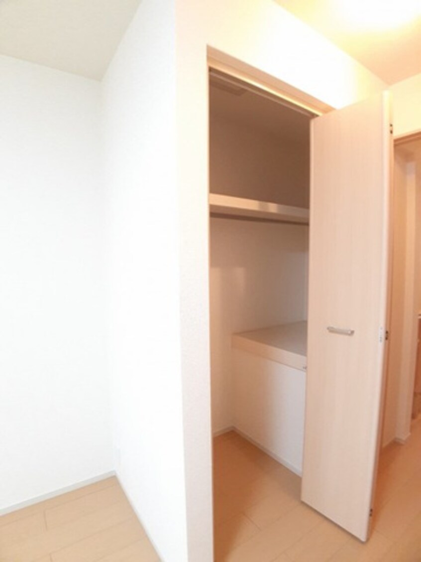 同仕様 きのくに線・紀勢本線/紀三井寺駅 徒歩12分 2階 築12年