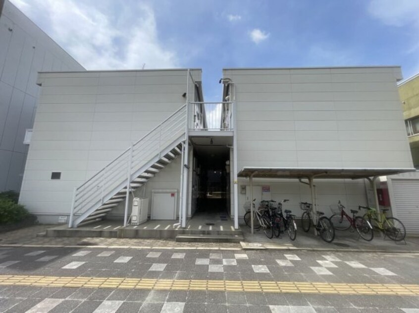  レオパレス小人町