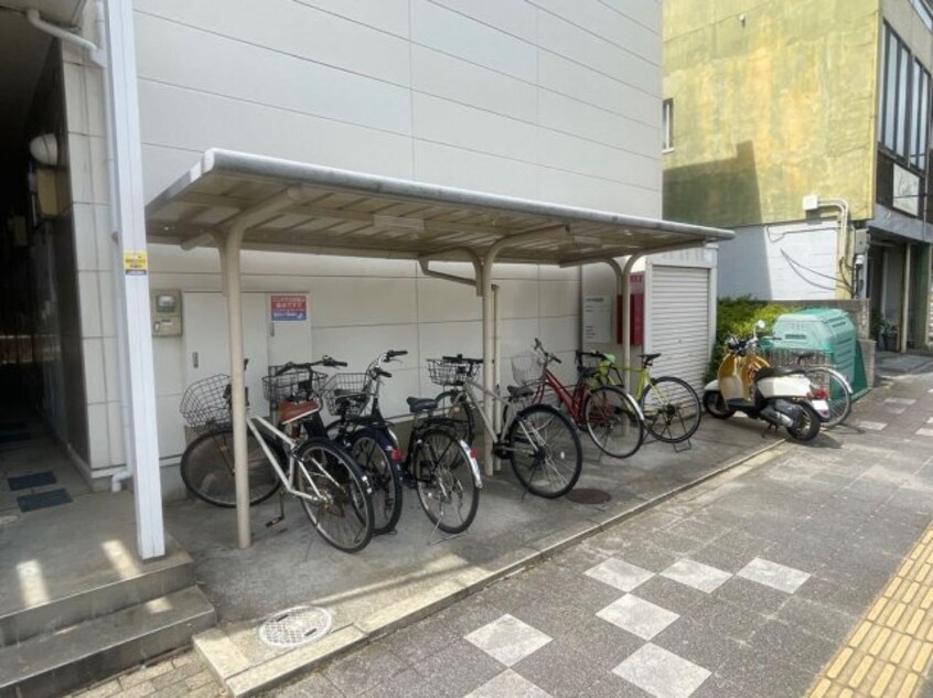  レオパレス小人町