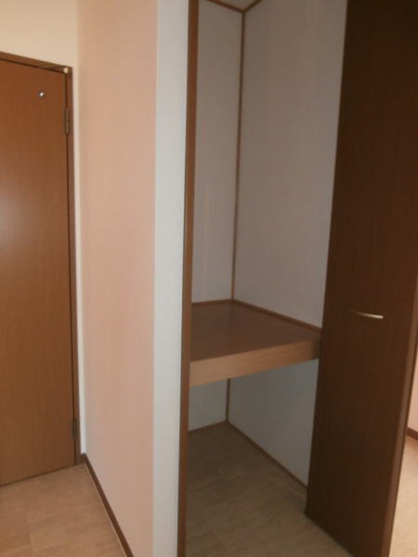  阪和線・羽衣線/六十谷駅 徒歩21分 2階 築23年