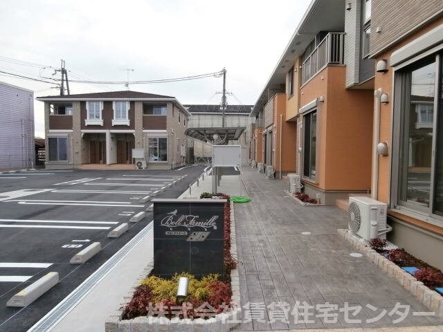  和歌山線/岩出駅 徒歩23分 2階 築8年