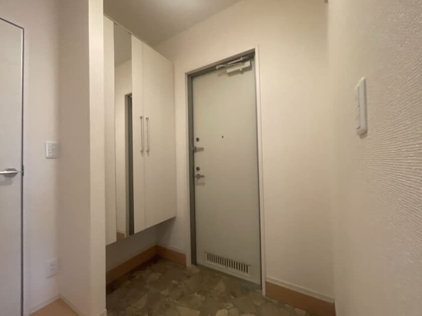  阪和線・羽衣線/紀伊駅 徒歩25分 1階 築17年