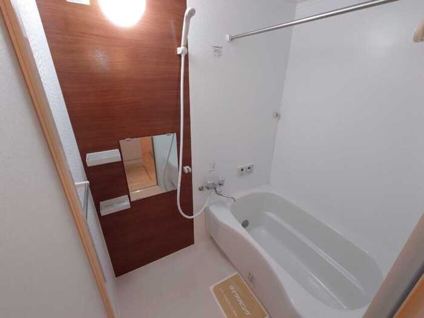  和歌山線/田井ノ瀬駅 徒歩3分 1階 築16年