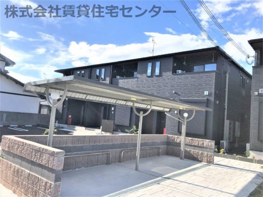  南海本線/和歌山市駅 バス11分花王橋下車:停歩3分 1階 築2年