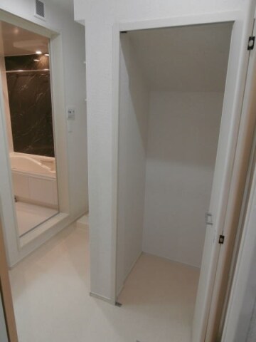  阪和線・羽衣線/六十谷駅 徒歩5分 1階 築8年