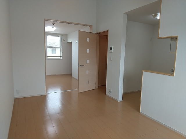  阪和線・羽衣線/紀伊中ノ島駅 徒歩19分 2階 築13年