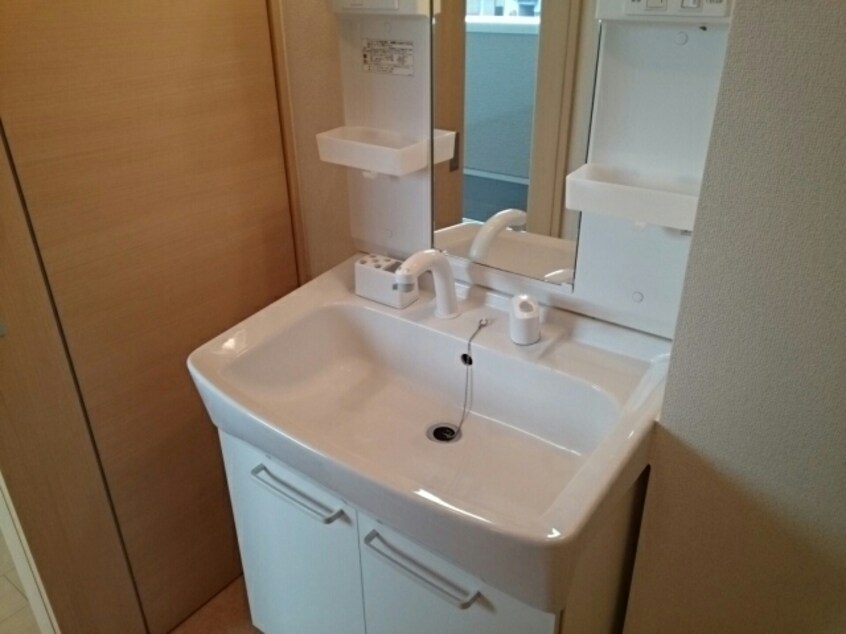  阪和線・羽衣線/紀伊中ノ島駅 徒歩19分 2階 築13年