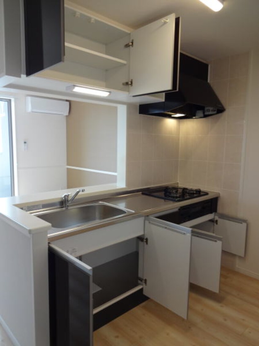 同仕様 コーラルヴィラ出島Ｂ