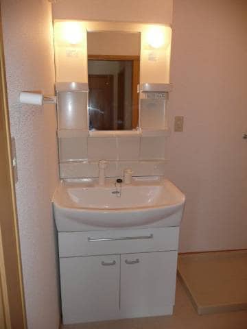  和歌山線/粉河駅 徒歩13分 2階 築20年