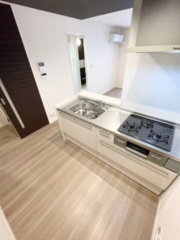  南海本線/和歌山市駅 徒歩28分 2階 築3年