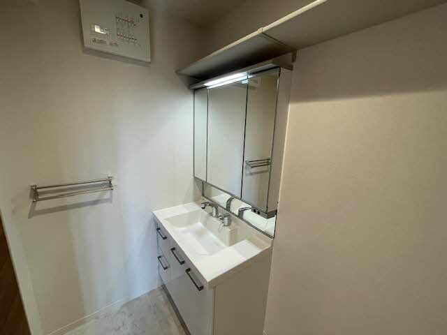  南海本線/和歌山市駅 徒歩28分 2階 築3年