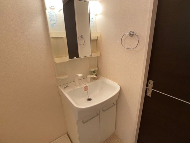  きのくに線・紀勢本線/和歌山市駅 バス25分西浜下車:停歩5分 1階 築15年