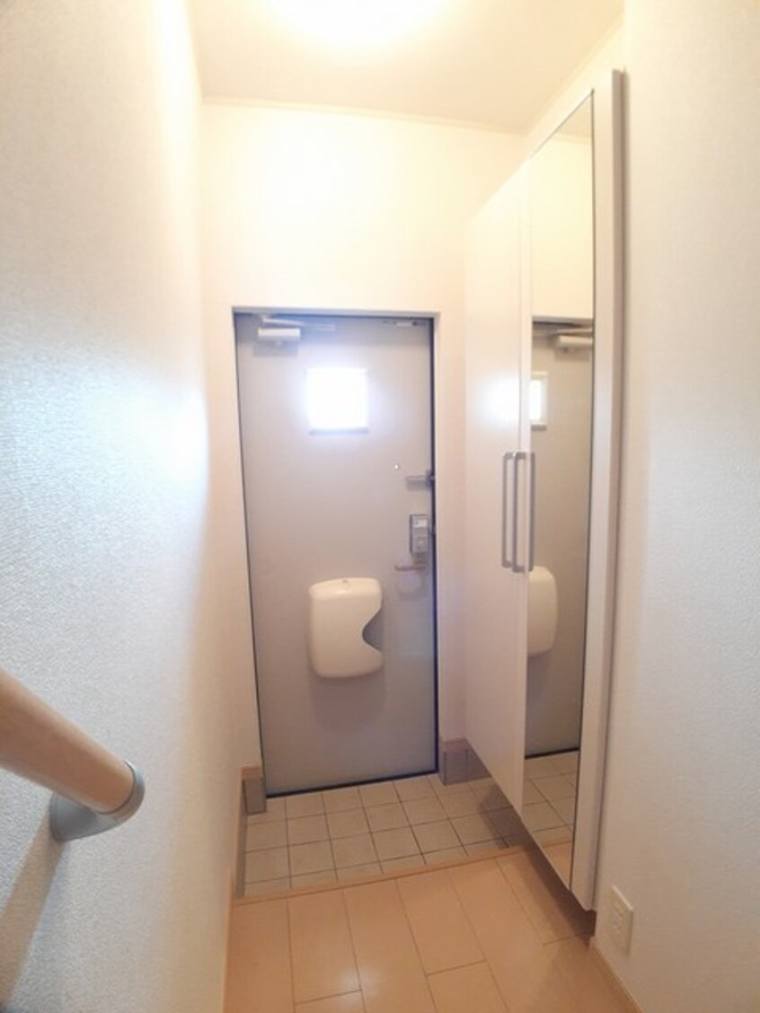  阪和線・羽衣線/紀伊駅 徒歩26分 2階 築15年