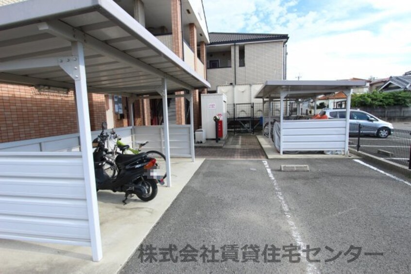  南海本線/和歌山市駅 バス14分小二里下車:停歩6分 1階 築17年