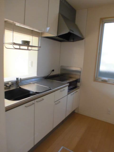  南海本線/和歌山市駅 バス15分栗栖下車:停歩4分 1階 築16年