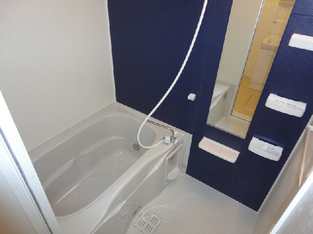  南海加太線/中松江駅 徒歩16分 2階 築12年