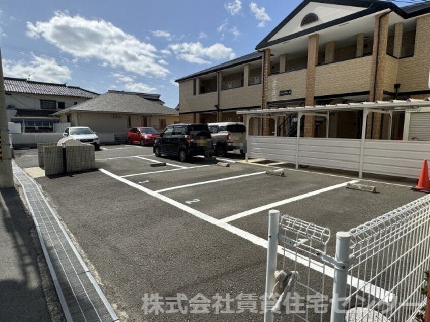  南海本線/和歌山市駅 バス6分花王橋下車:停歩10分 1階 築18年