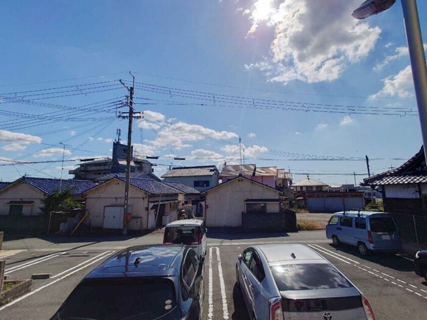  阪和線・羽衣線/六十谷駅 バス11分楠見行者前下車:停歩2分 1階 築12年