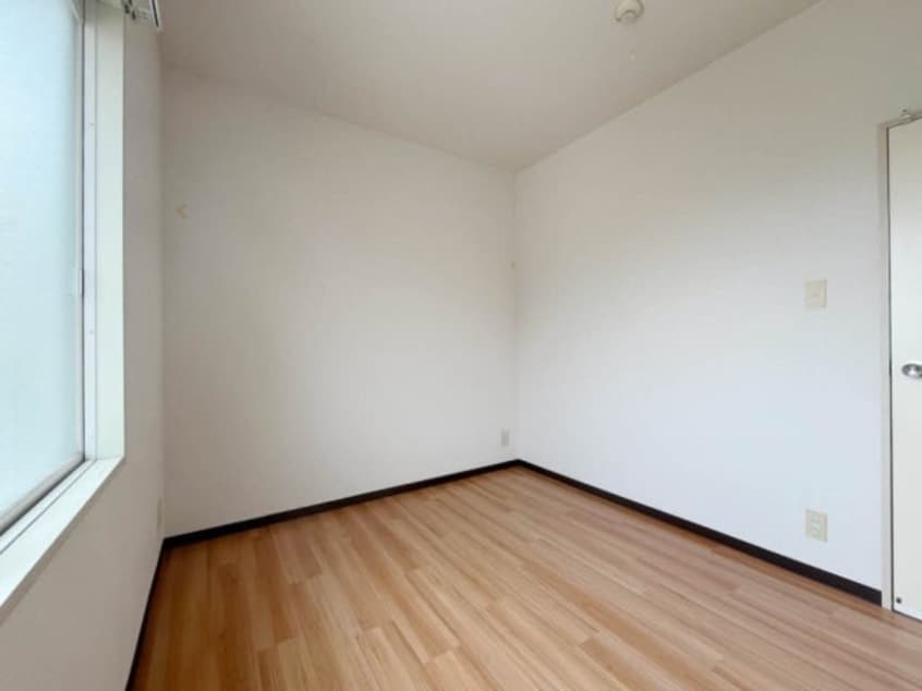  南海本線/和歌山市駅 バス20分秋葉山下車:停歩5分 2階 築33年