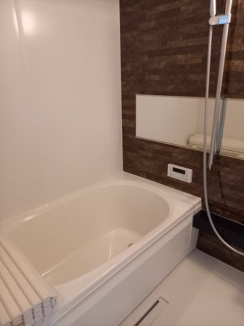  阪和線・羽衣線/和歌山駅 徒歩15分 2階 築1年