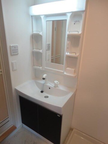  阪和線・羽衣線/和歌山駅 徒歩15分 1階 築12年