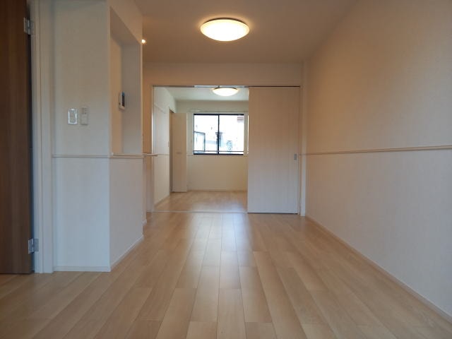 同仕様 阪和線・羽衣線/紀伊中ノ島駅 徒歩22分 2階 建築中