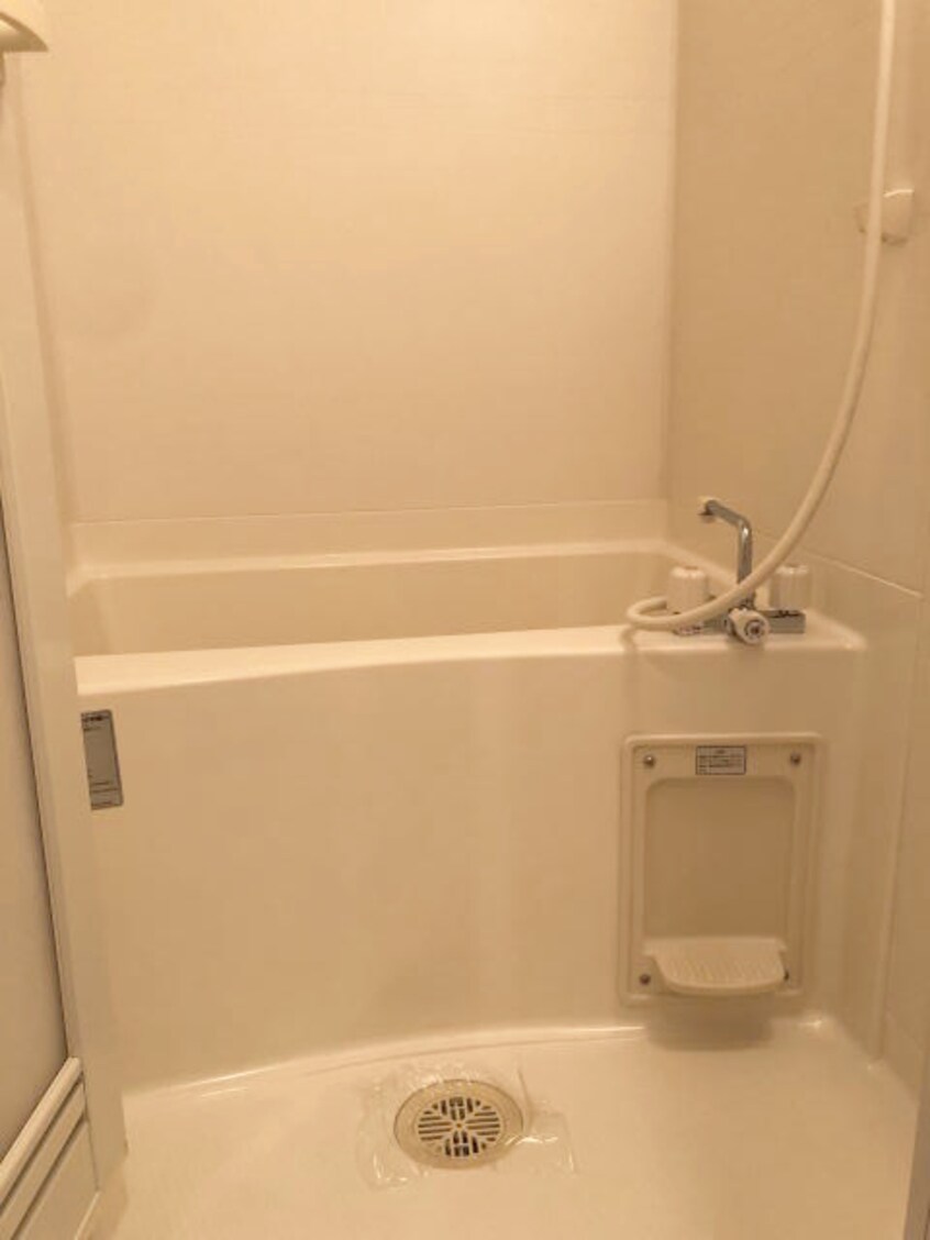 同仕様 南海本線/和歌山市駅 バス10分花王橋下車:停歩6分 2階 築18年