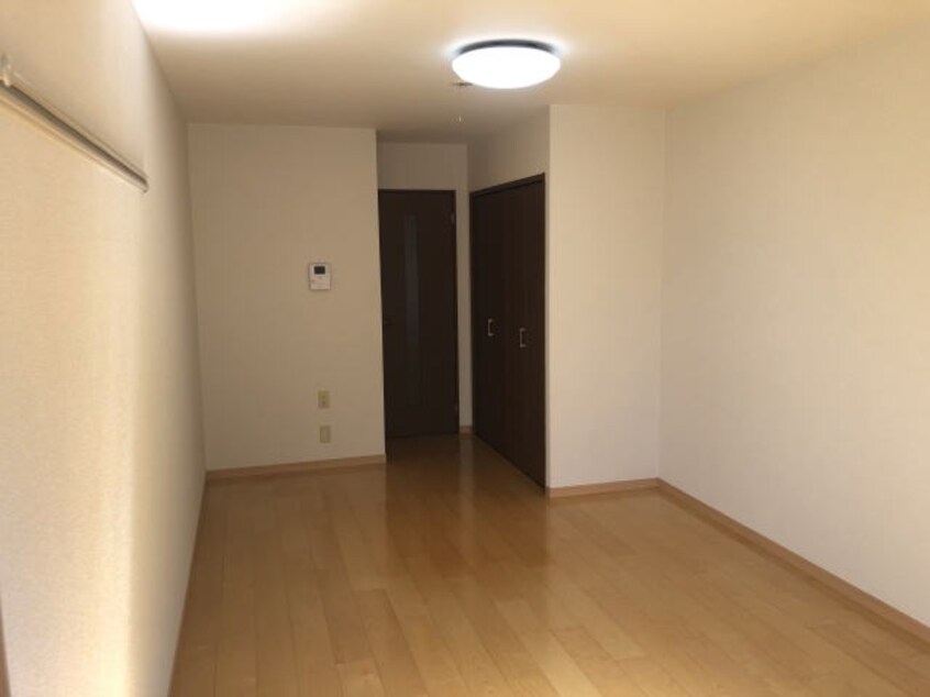 同仕様 南海本線/和歌山市駅 バス10分花王橋下車:停歩6分 2階 築18年