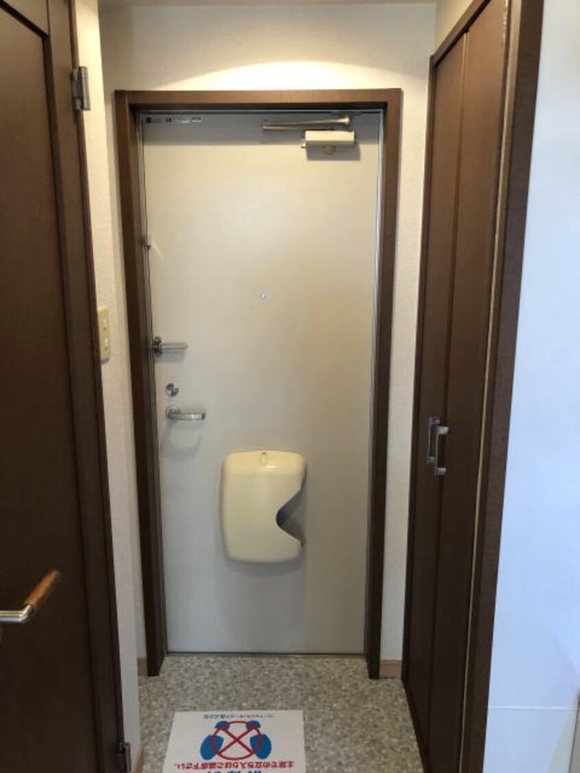 同仕様 南海本線/和歌山市駅 バス10分花王橋下車:停歩6分 2階 築18年