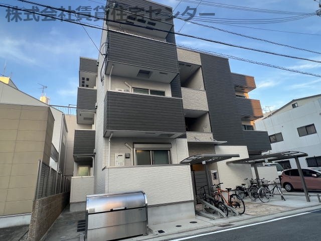  阪和線・羽衣線/和歌山駅 徒歩10分 3階 築4年